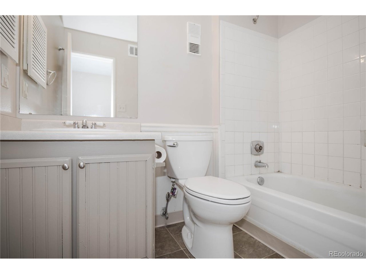 14152 E Colorado Dr 204