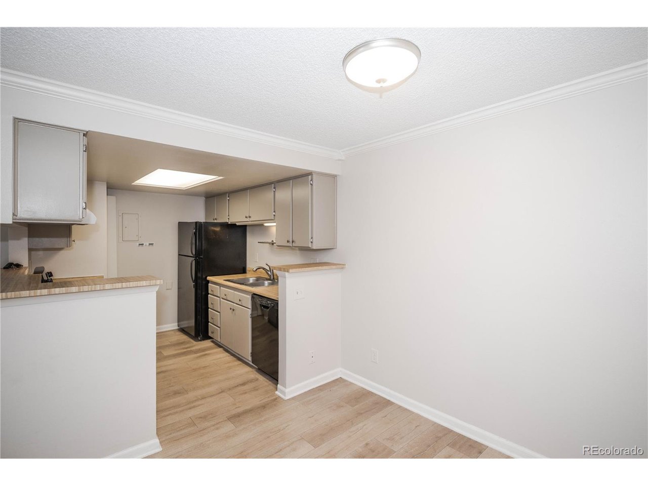 14152 E Colorado Dr 204