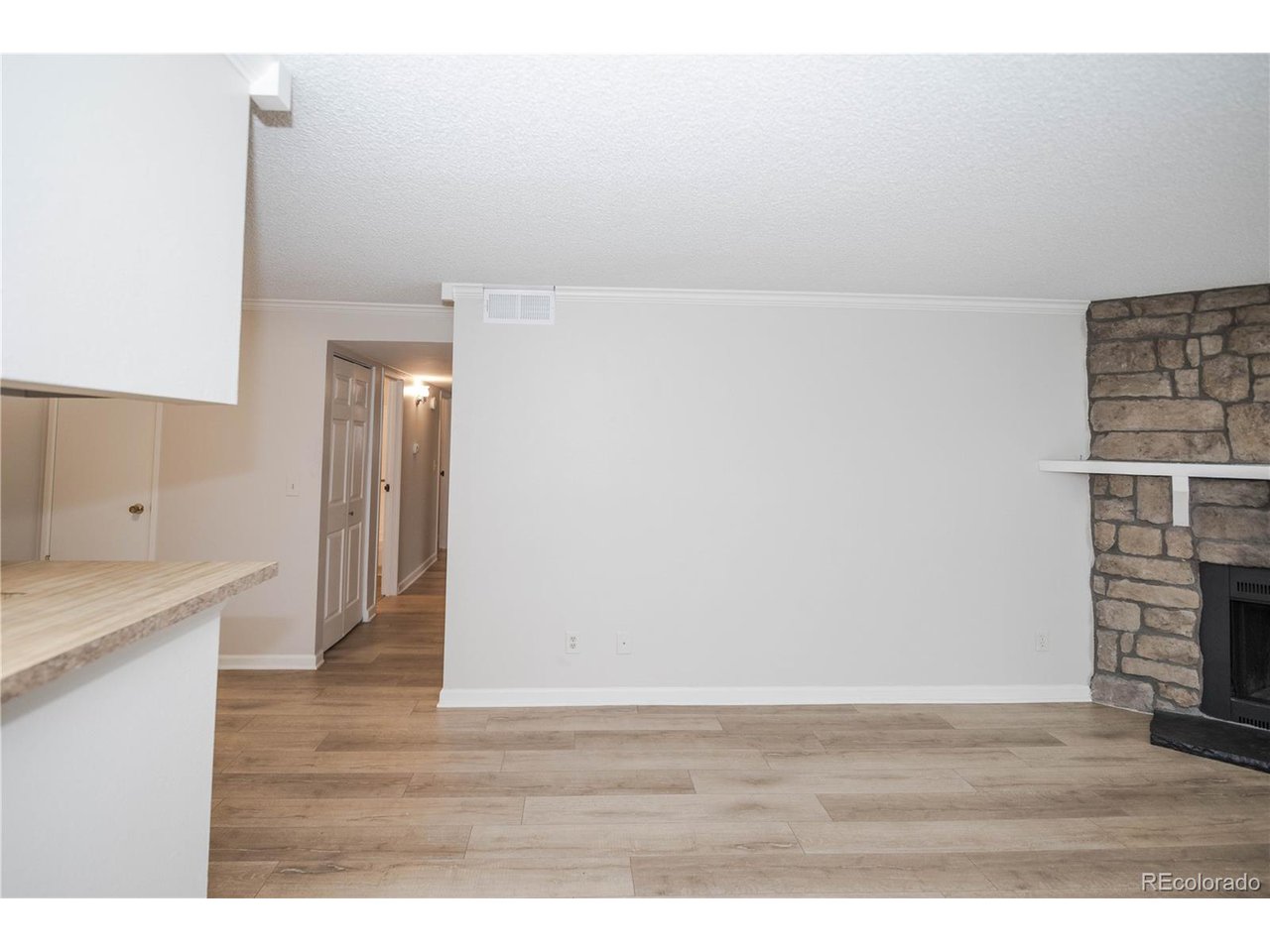 14152 E Colorado Dr 204