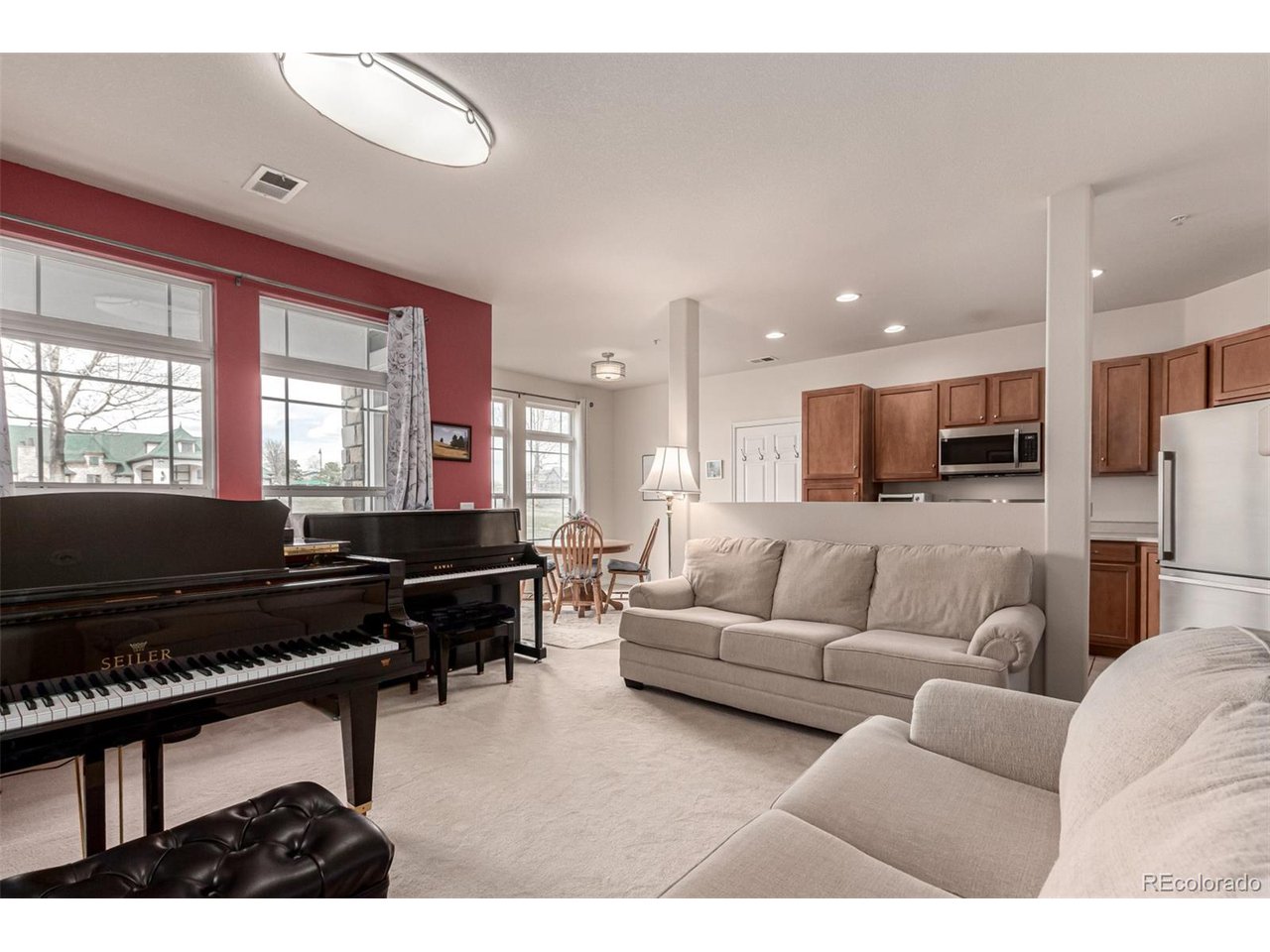 3577 Molly Cir