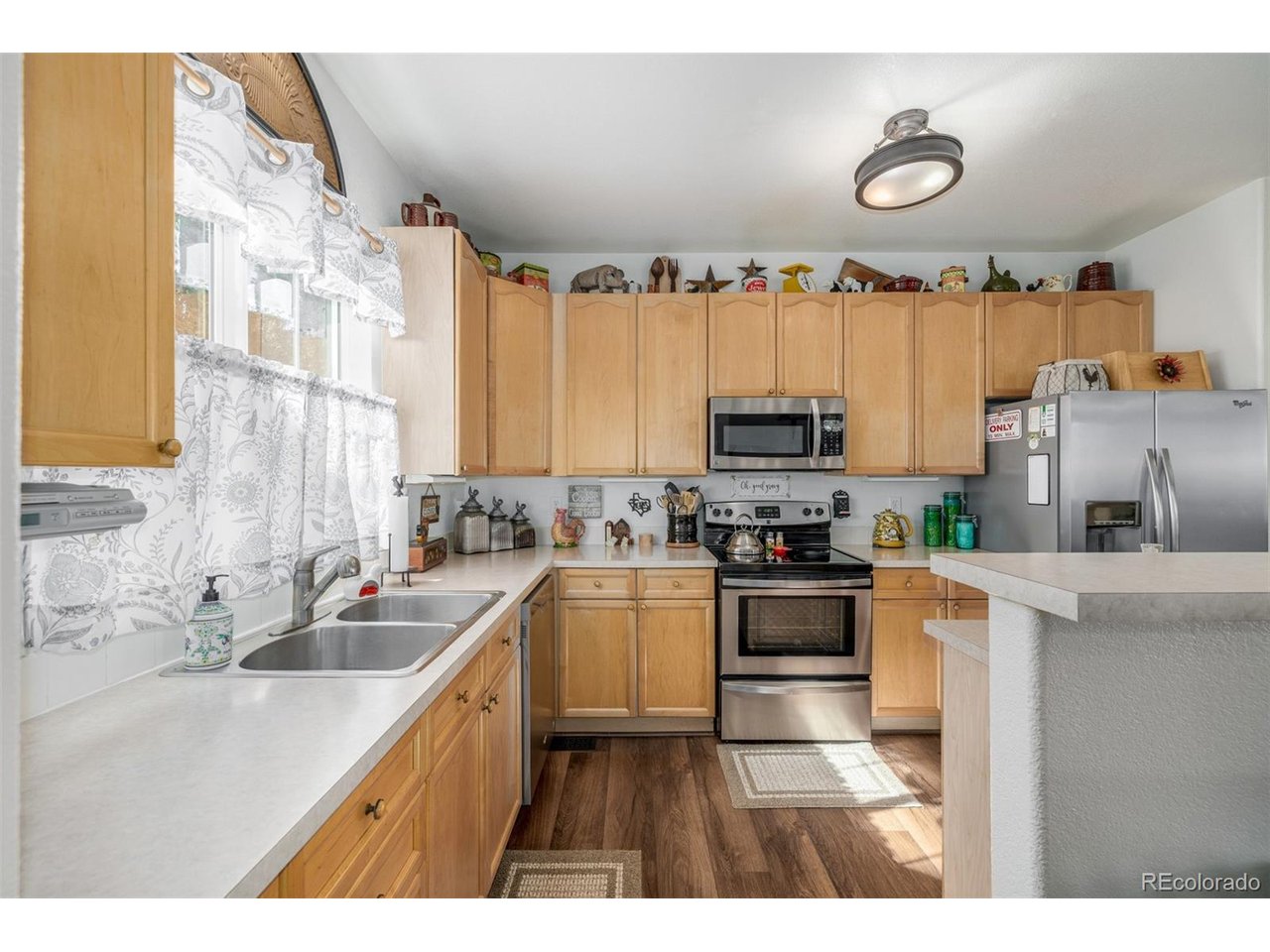 5137 Mt St Vrain Ave