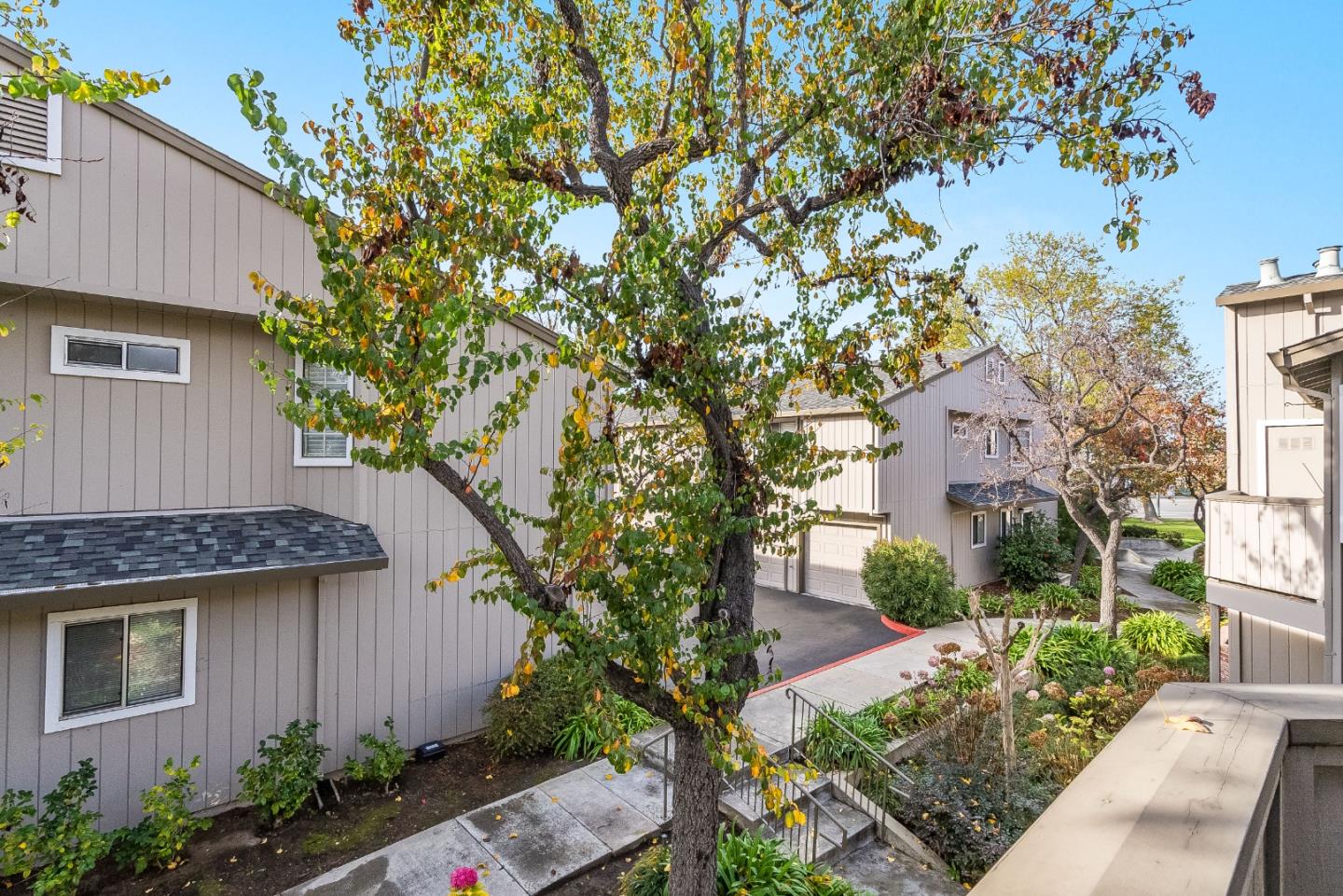 3493 Wine Barrel Way