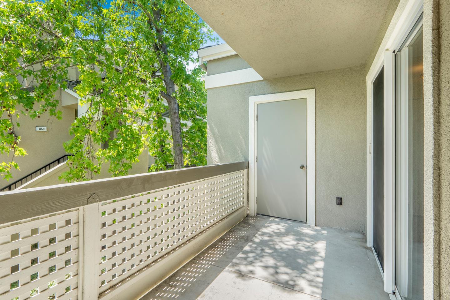 832 Owens Lake Drive