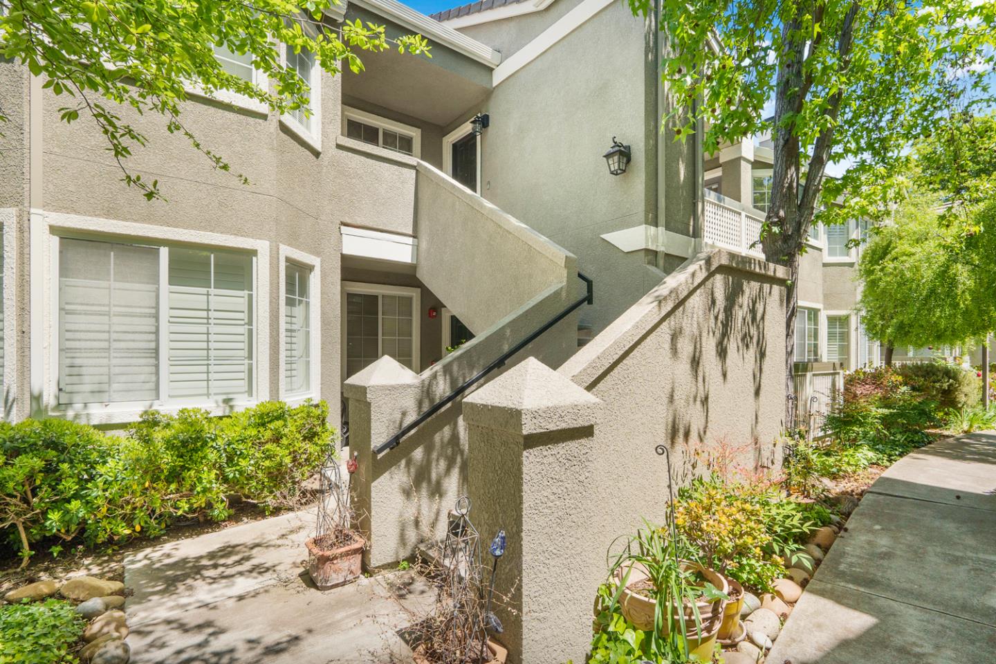 832 Owens Lake Drive