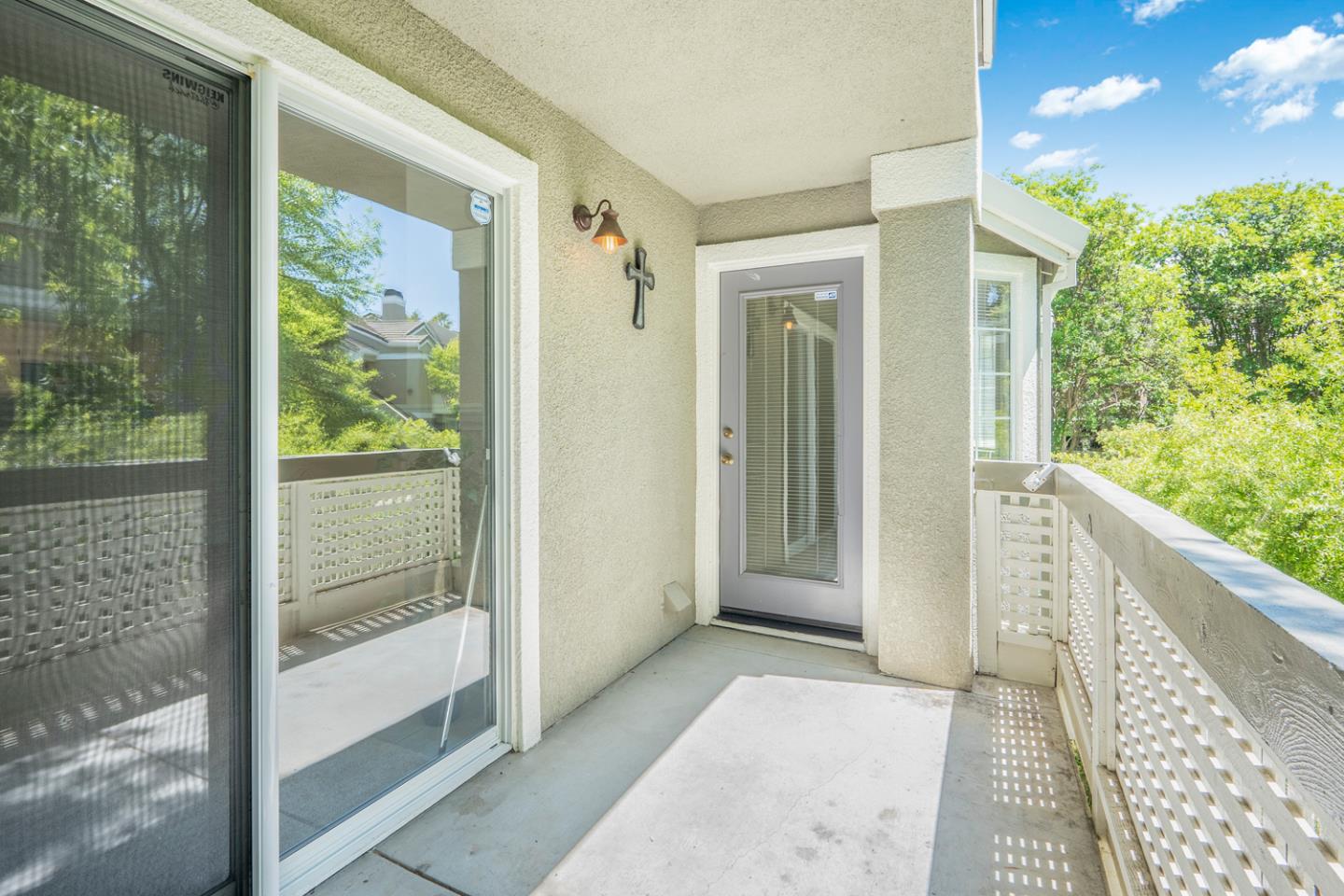 832 Owens Lake Drive