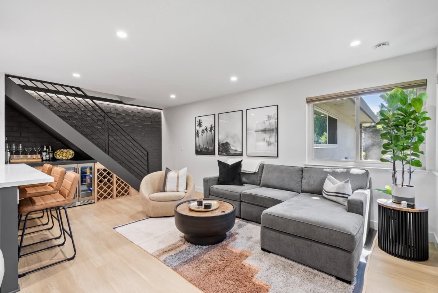 305 North 2nd Street 3