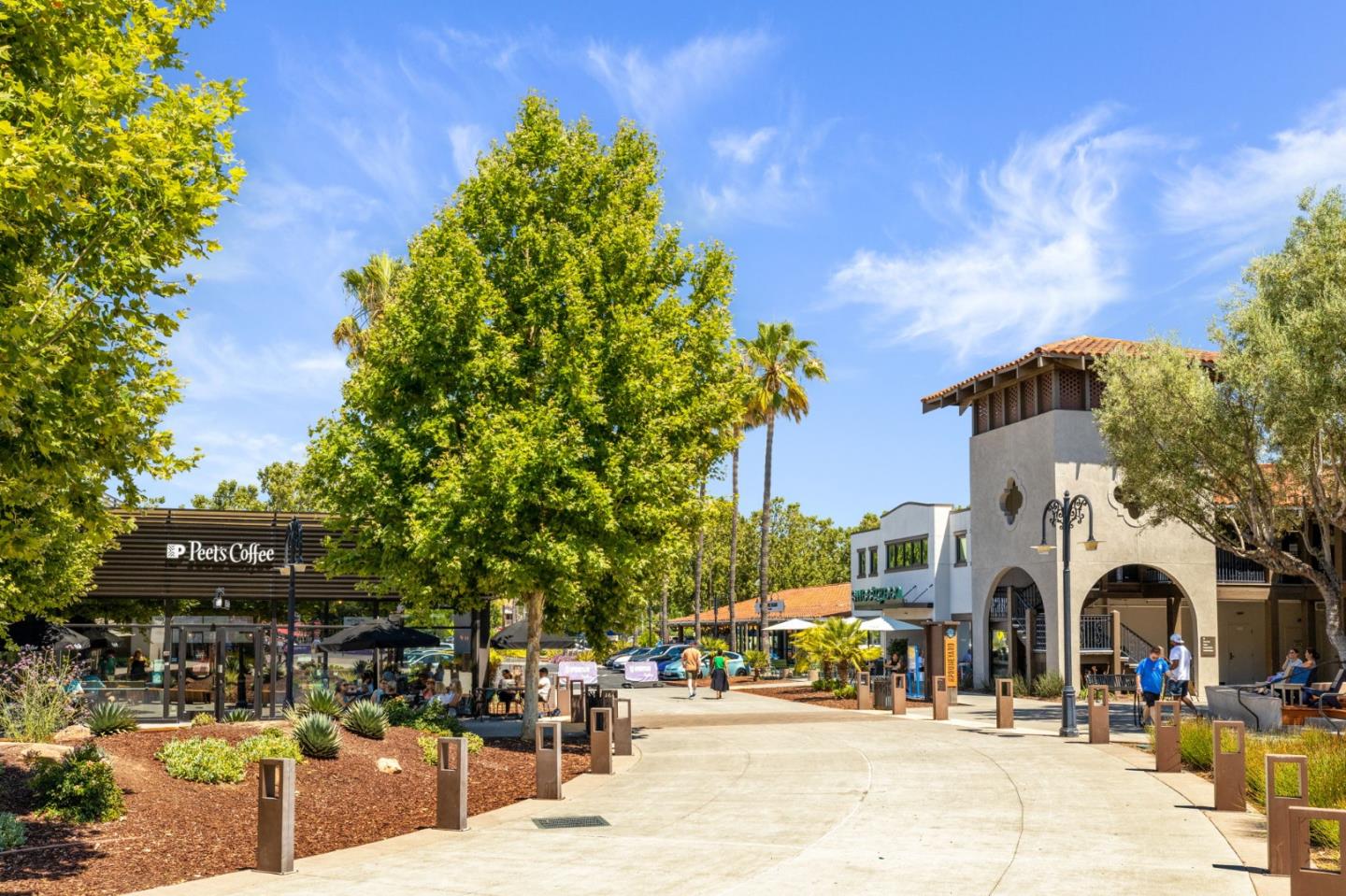 305 North 2nd Street 3