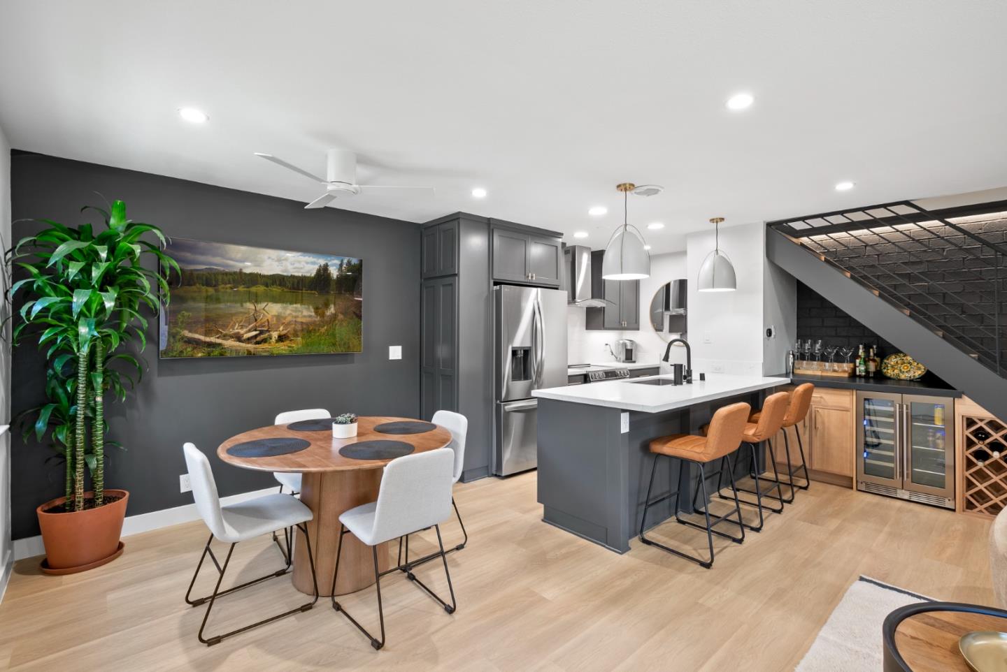 305 North 2nd Street 3