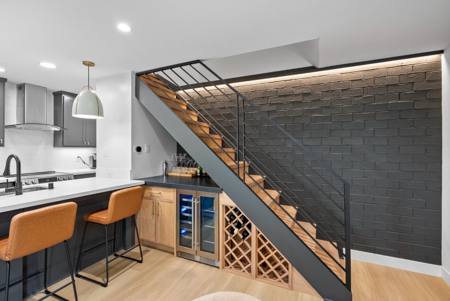 305 North 2nd Street 3