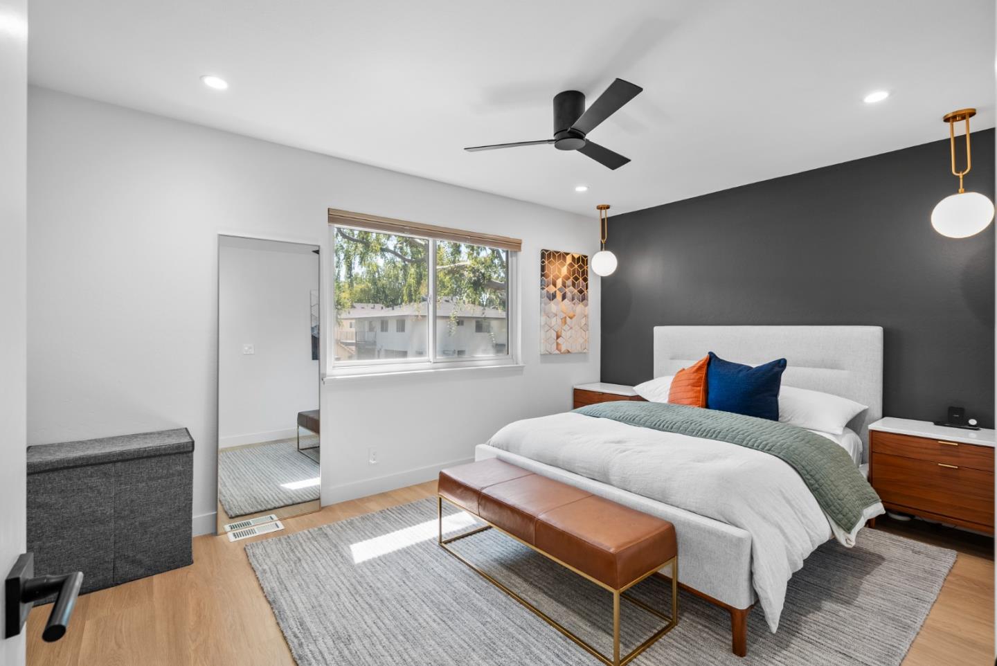 305 North 2nd Street 3