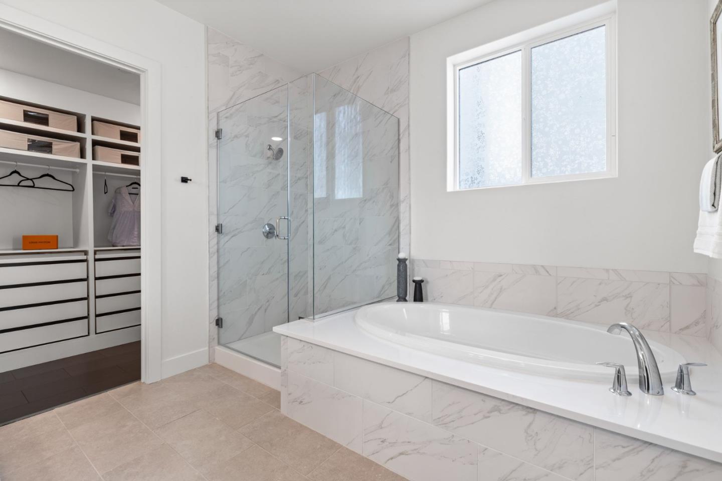 45339 Prism Terrace Way 102