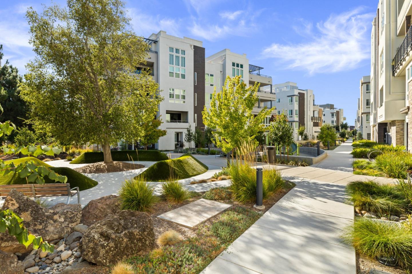 45339 Prism Terrace Way 102