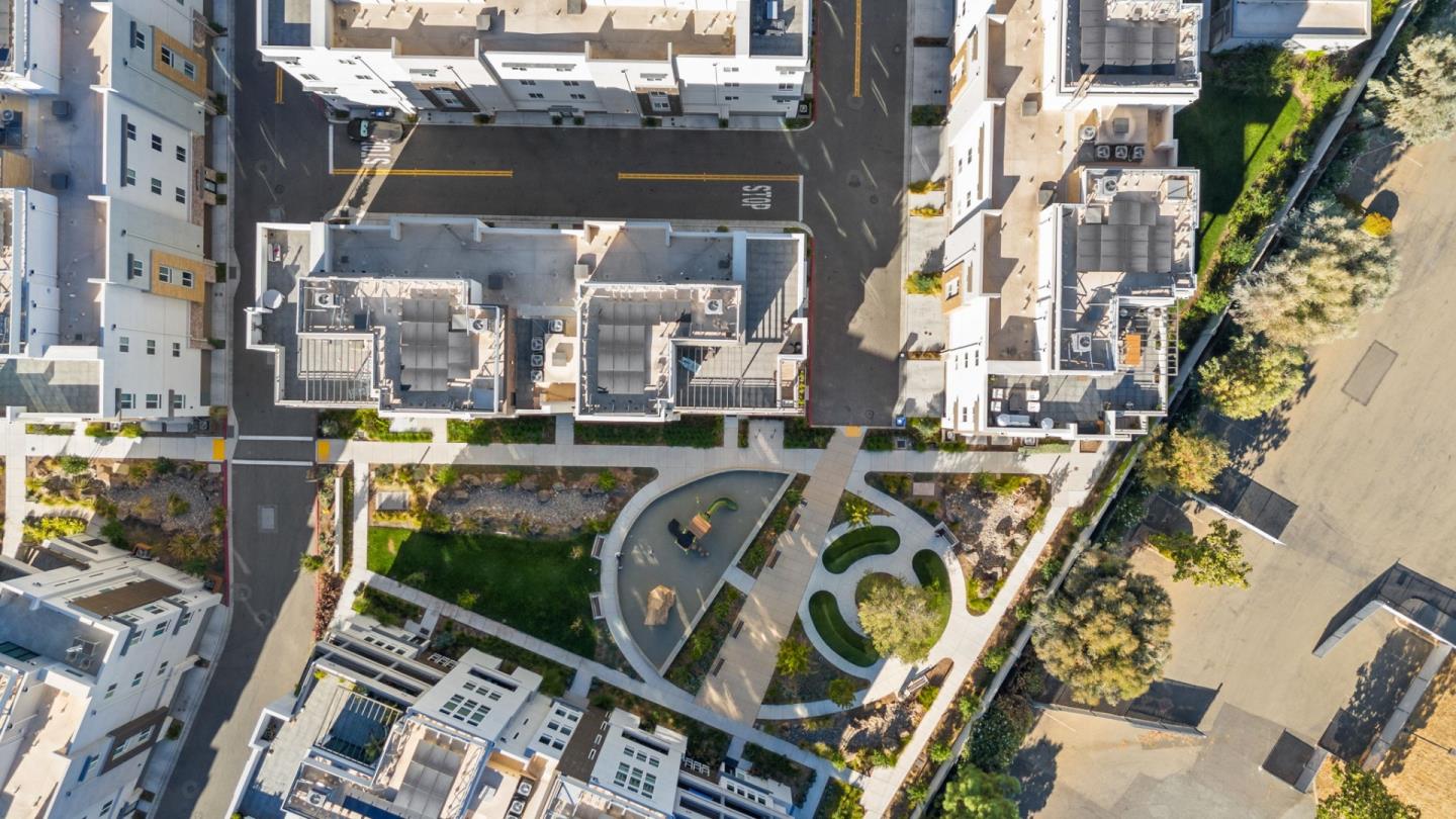 45339 Prism Terrace Way 102