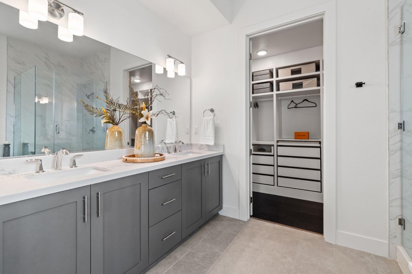 45339 Prism Terrace Way 102