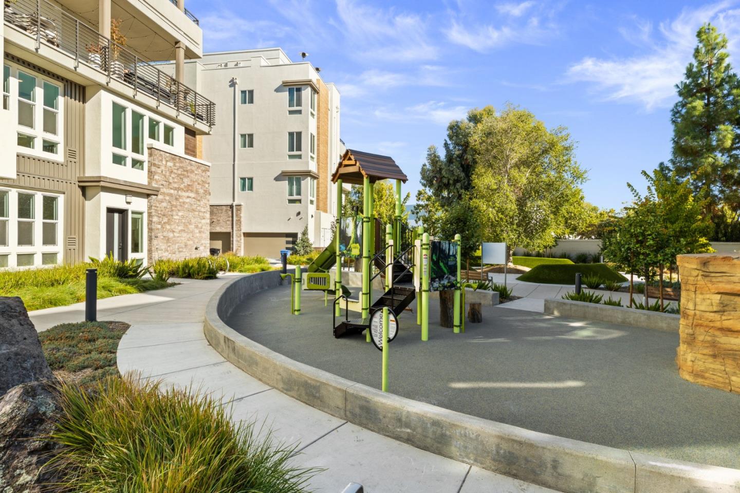 45339 Prism Terrace Way 102