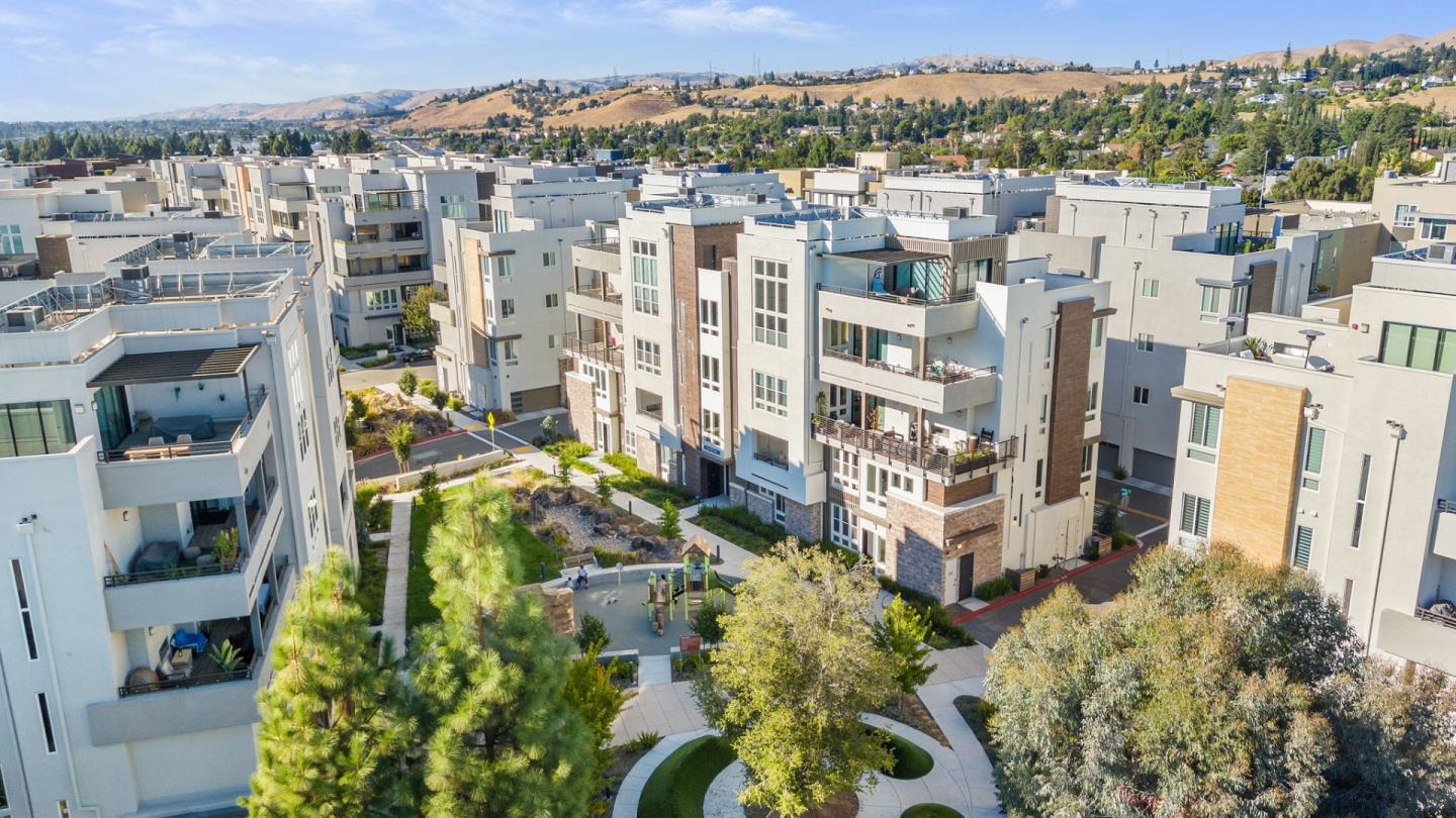 45339 Prism Terrace Way 102