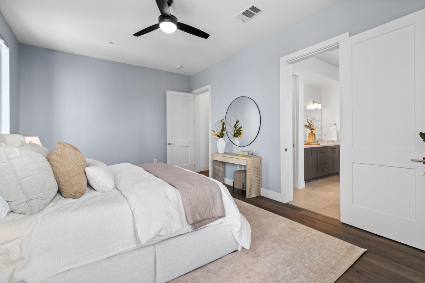 45339 Prism Terrace Way 102