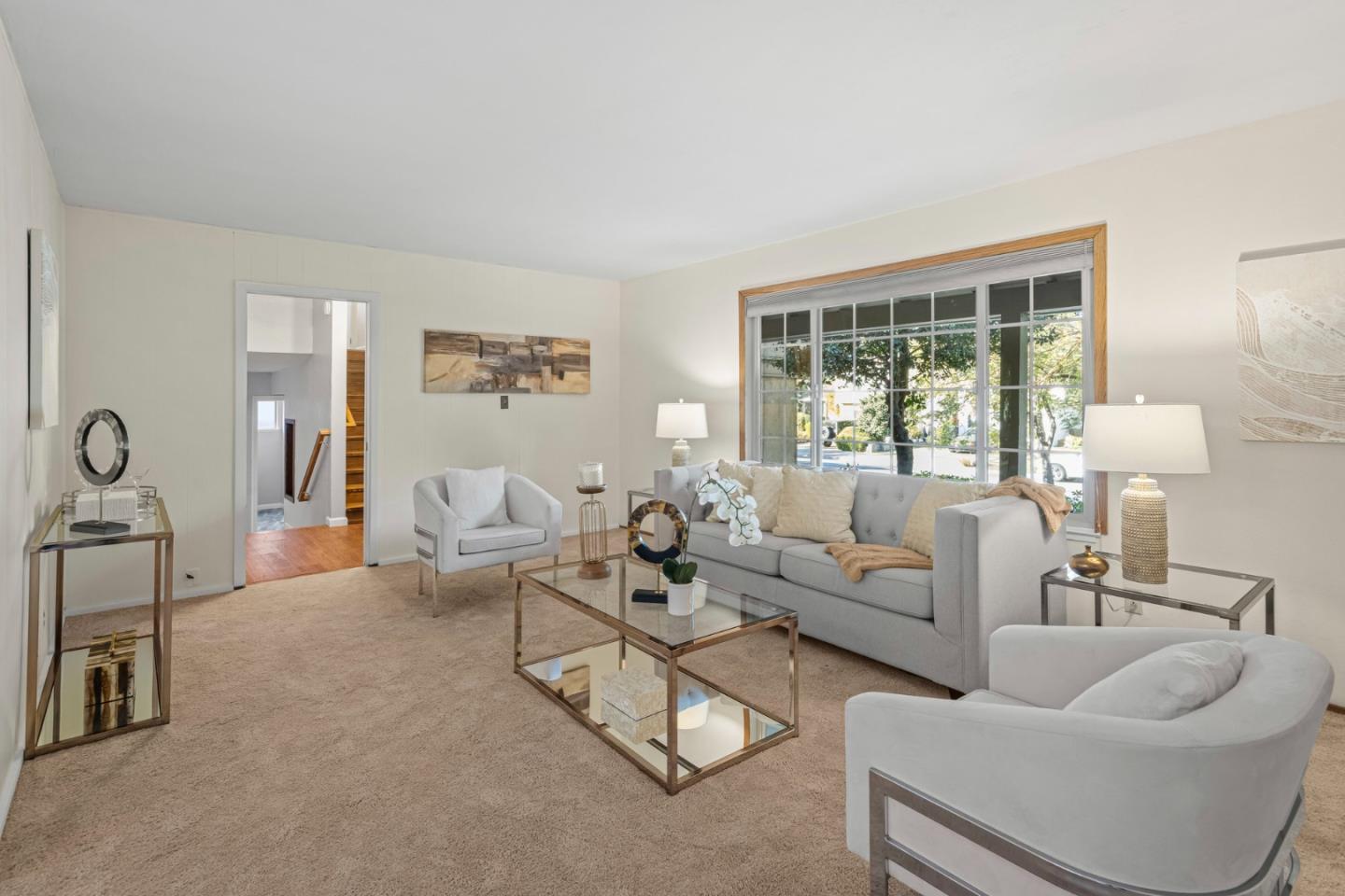 928 Foothill Drive