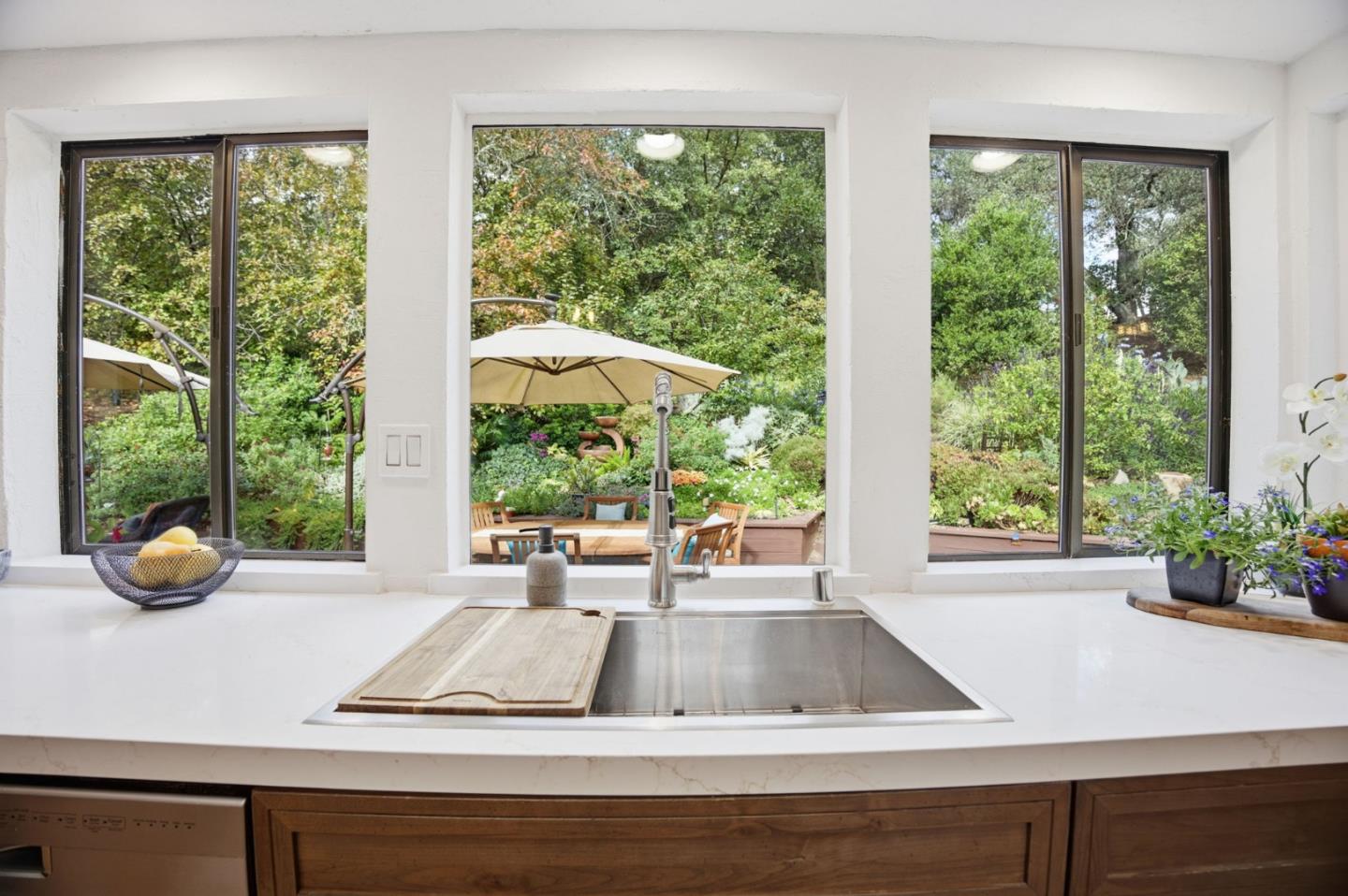 15098 Elm Park Park