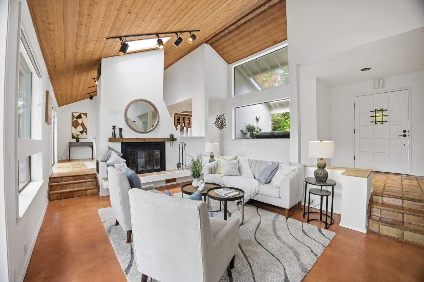 15098 Elm Park Park