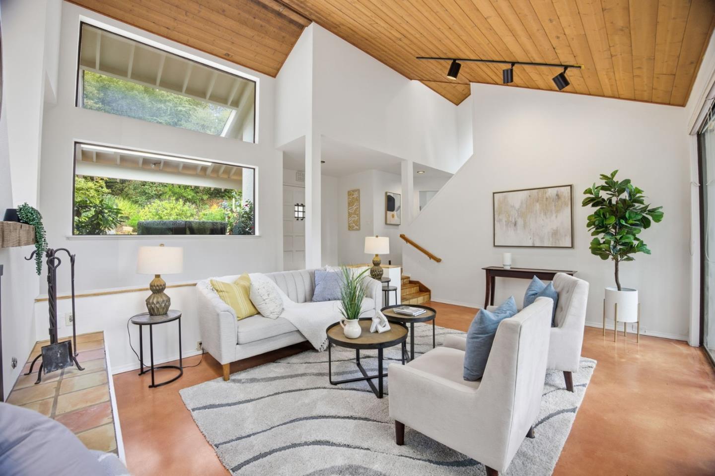 15098 Elm Park Park