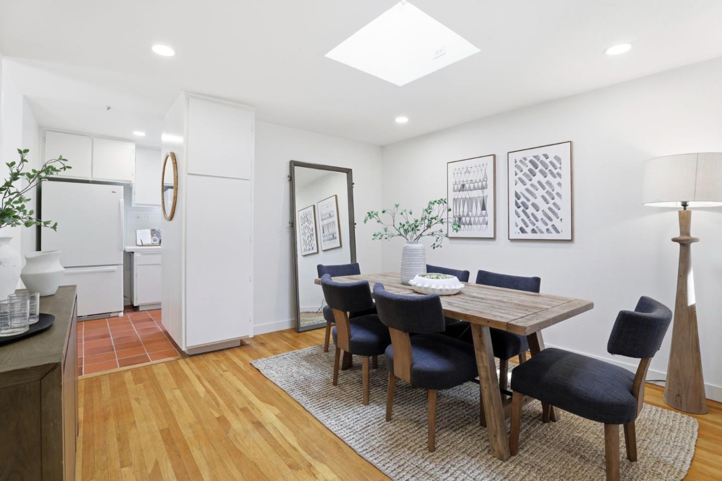 1145 Little John Way