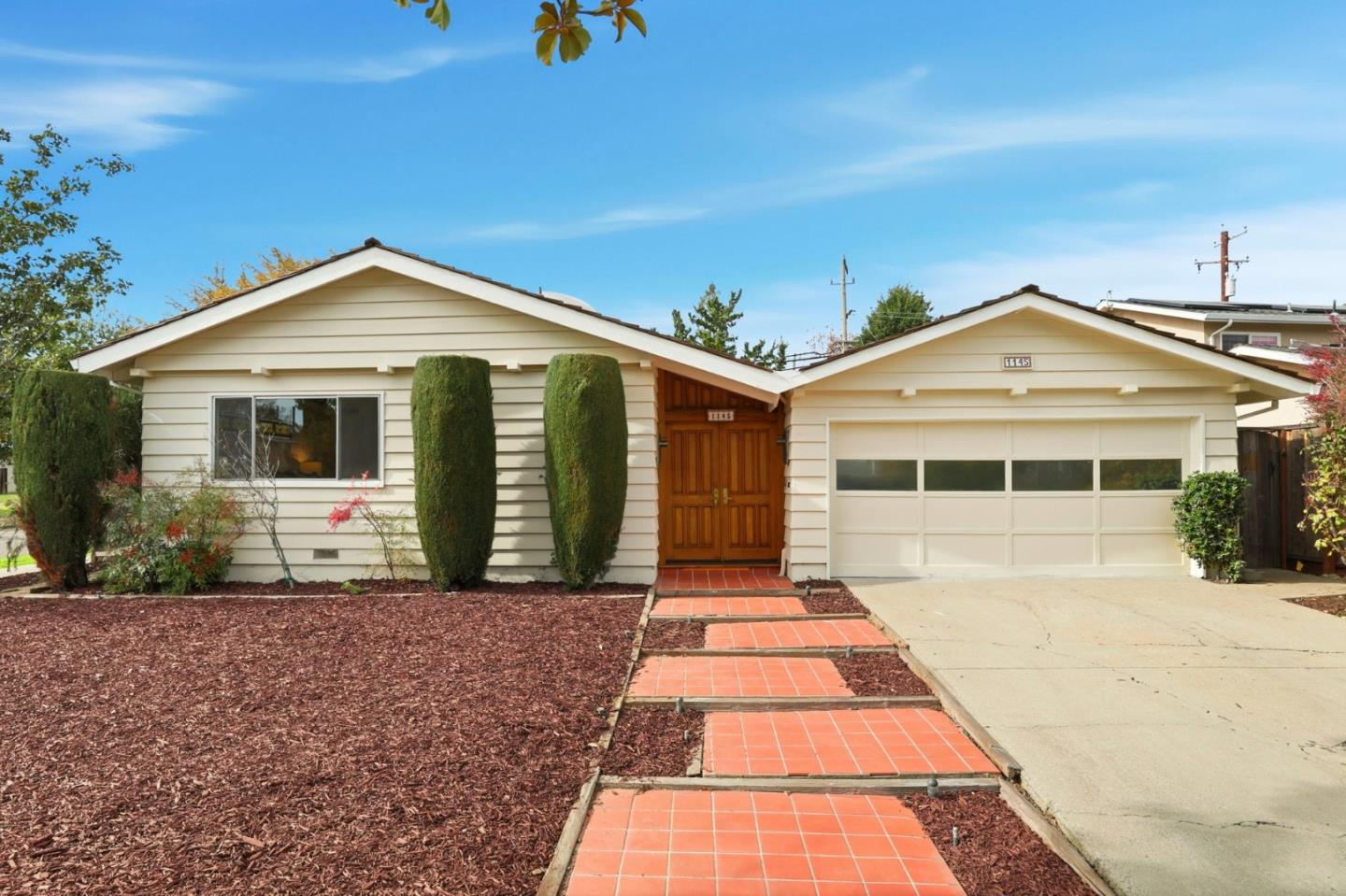 1145 Little John Way