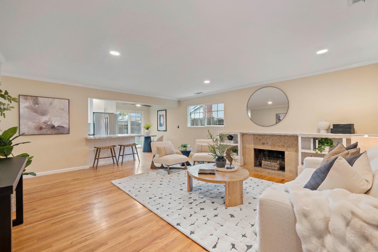 963 Connie Drive