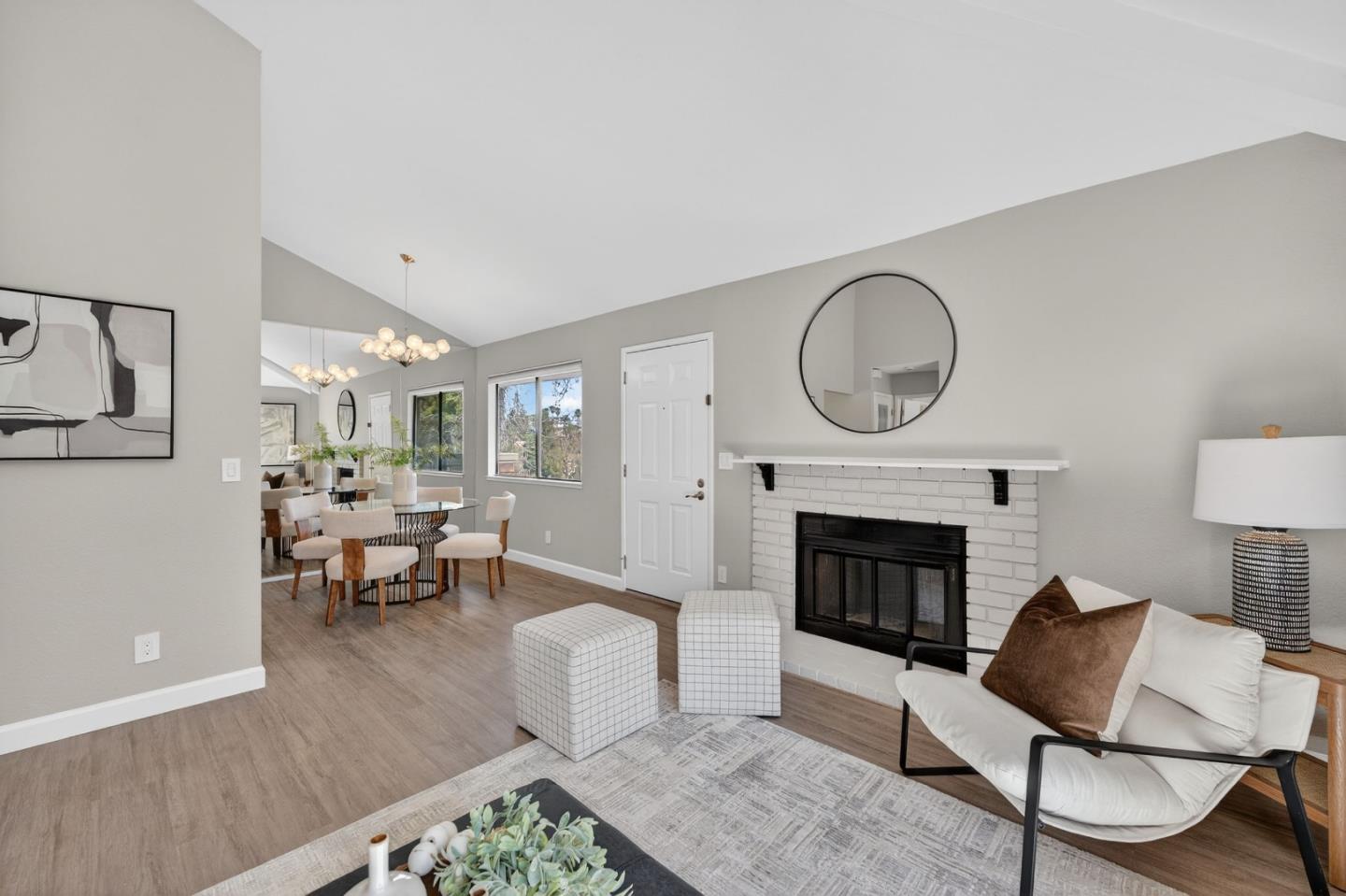 2012 La Terrace Circle