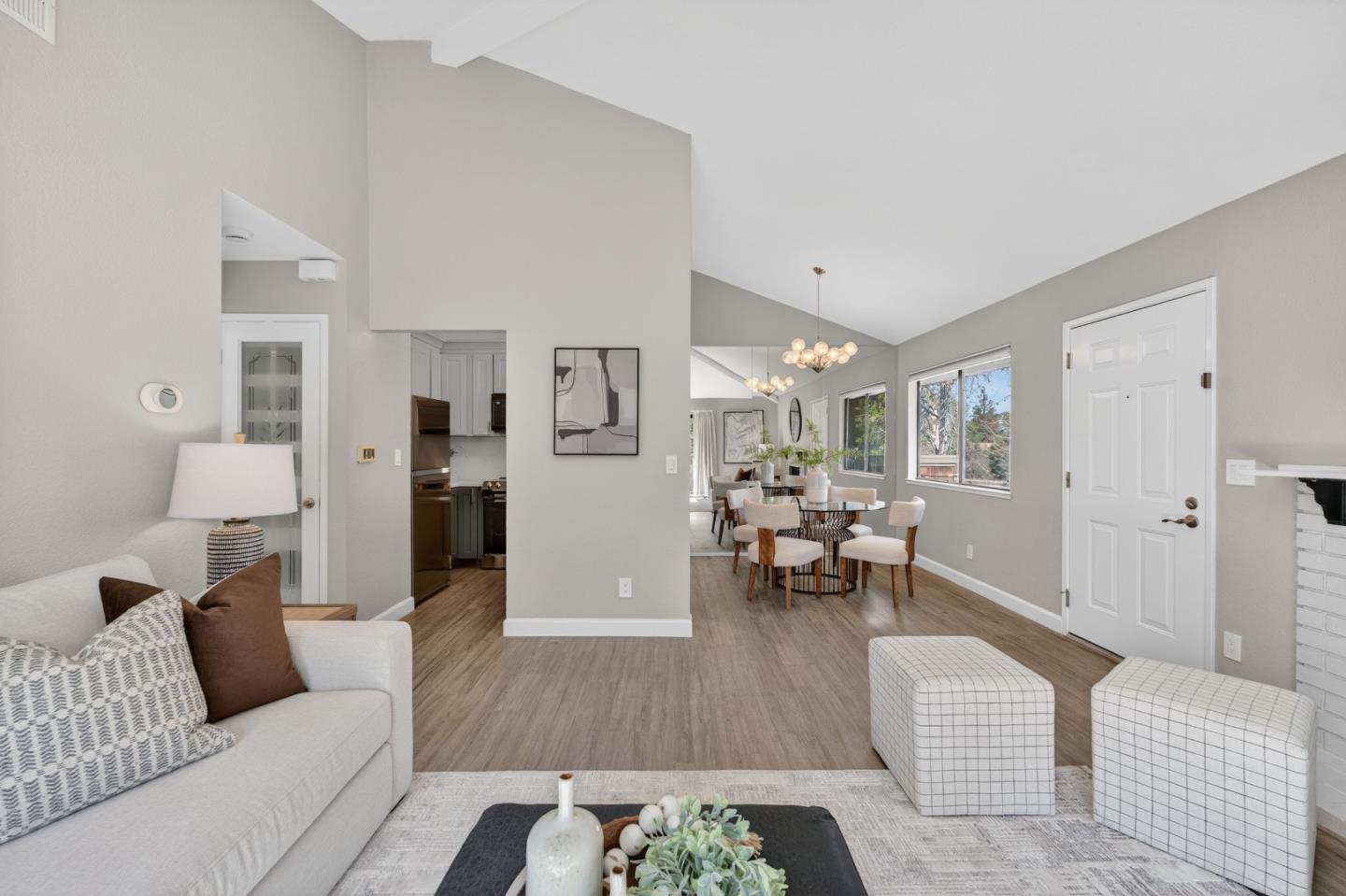 2012 La Terrace Circle