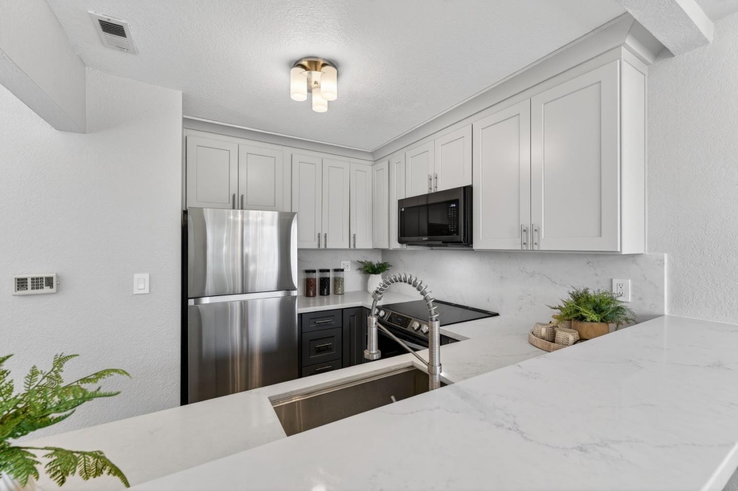 2012 La Terrace Circle