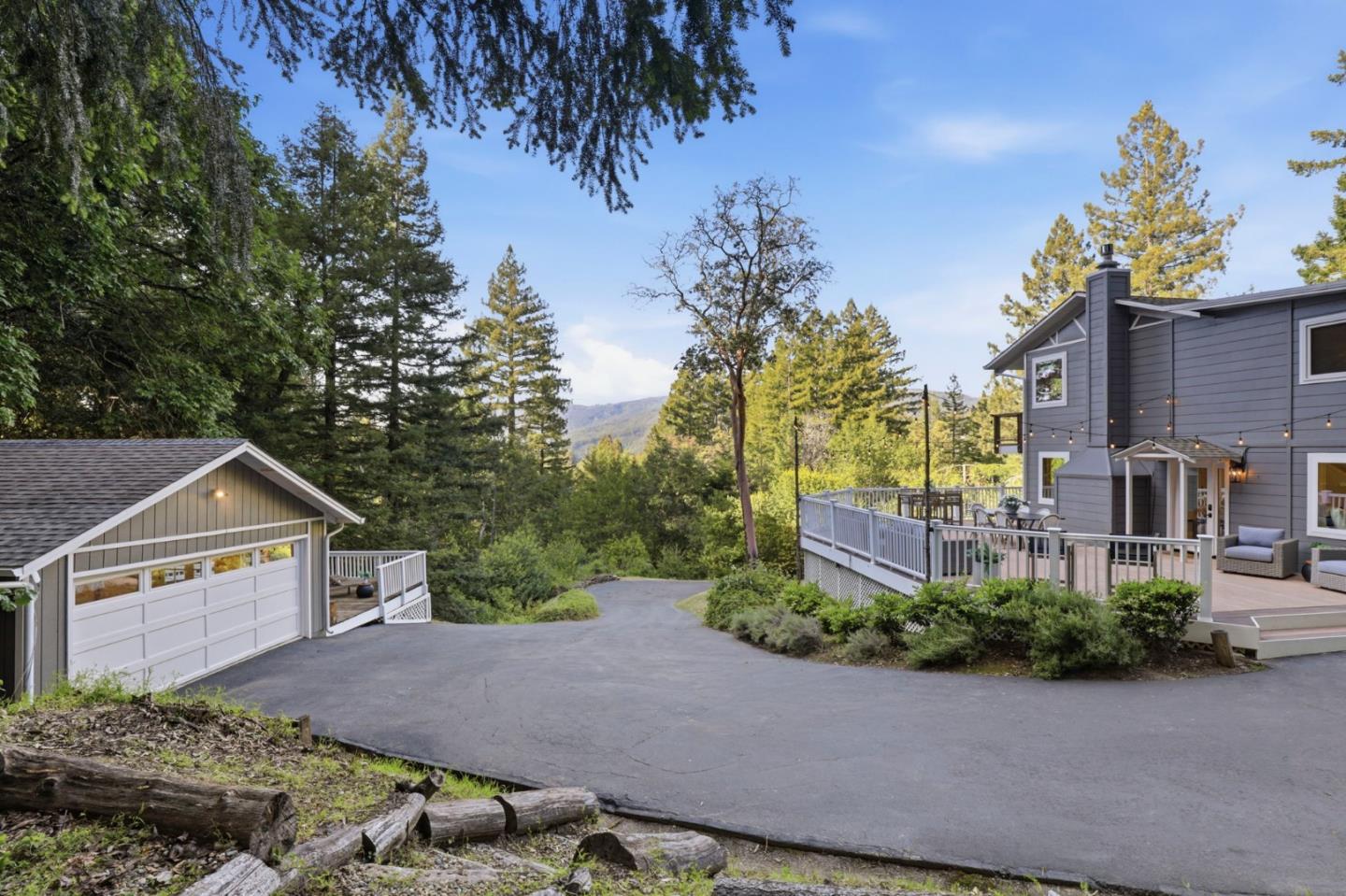265 Burrell Ct