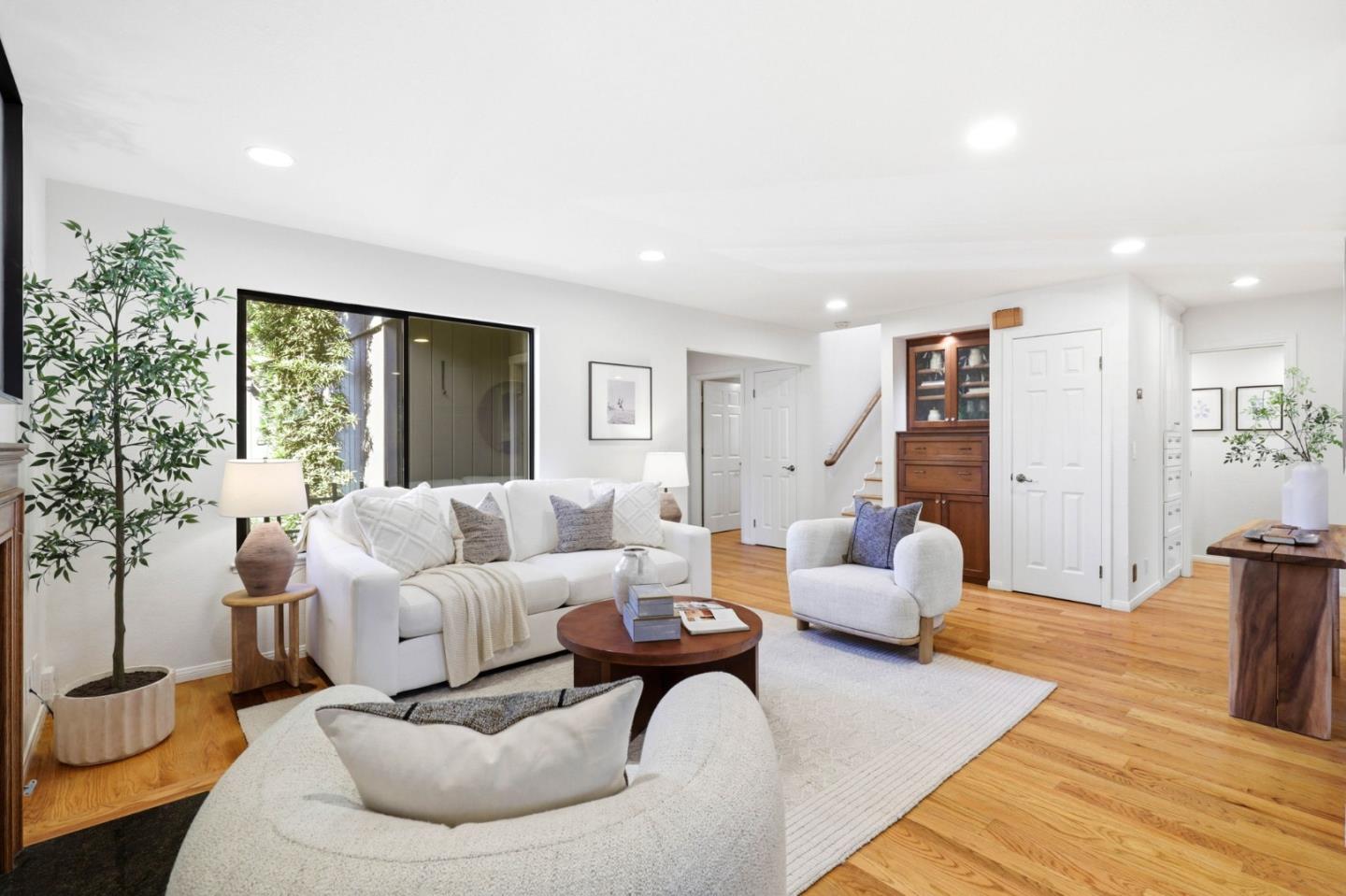 103 Palmer DR