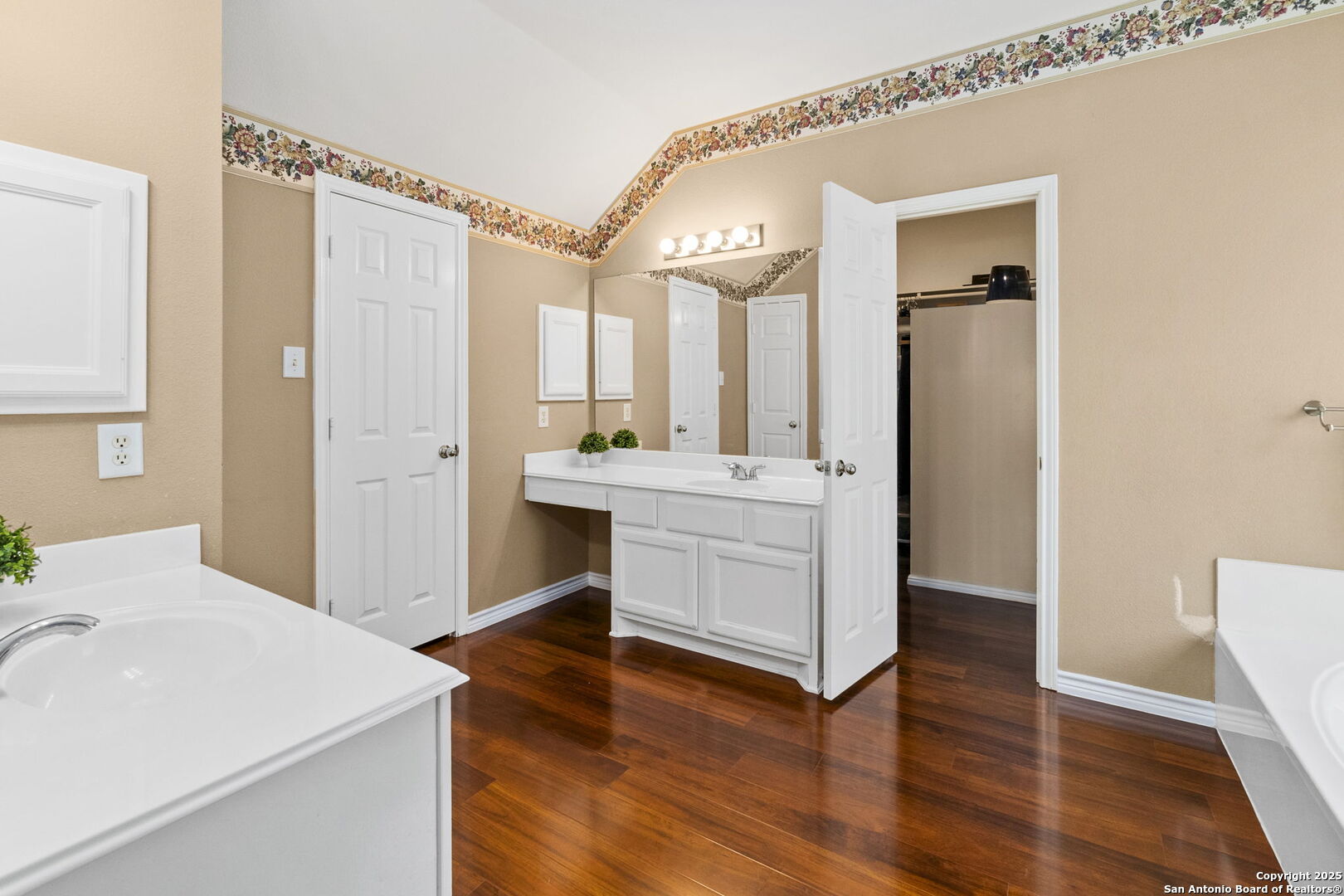 18721 Brookwood Forest