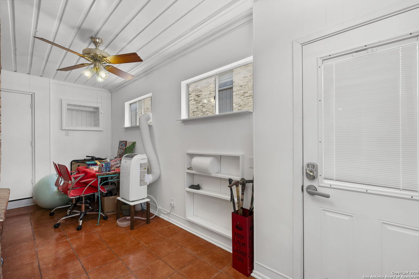 8033 N NEW BRAUNFELS AVENUE 400 D