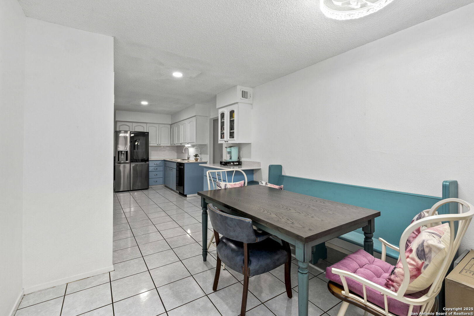 8033 N NEW BRAUNFELS AVENUE 400 D