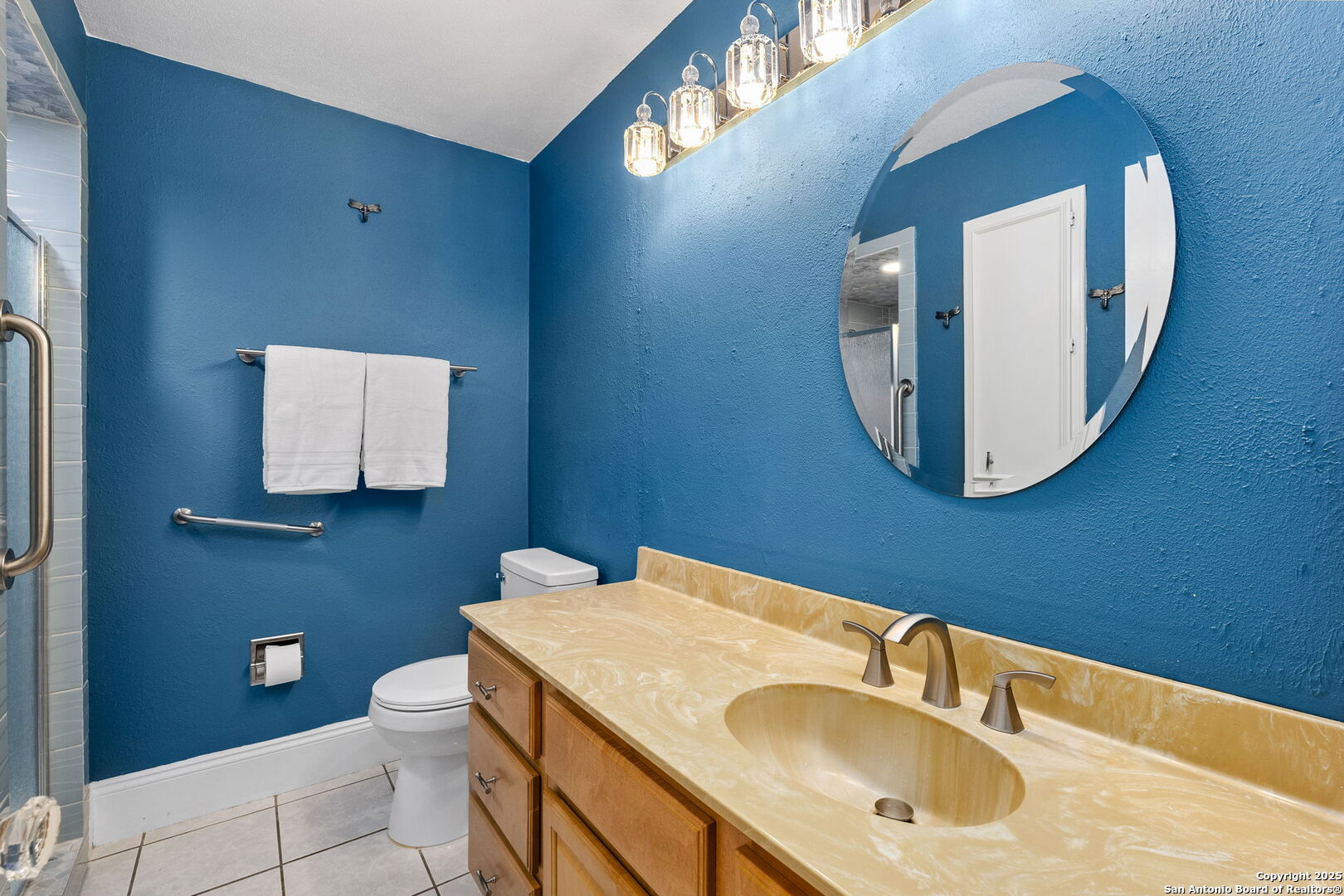 8033 N NEW BRAUNFELS AVENUE 400 D