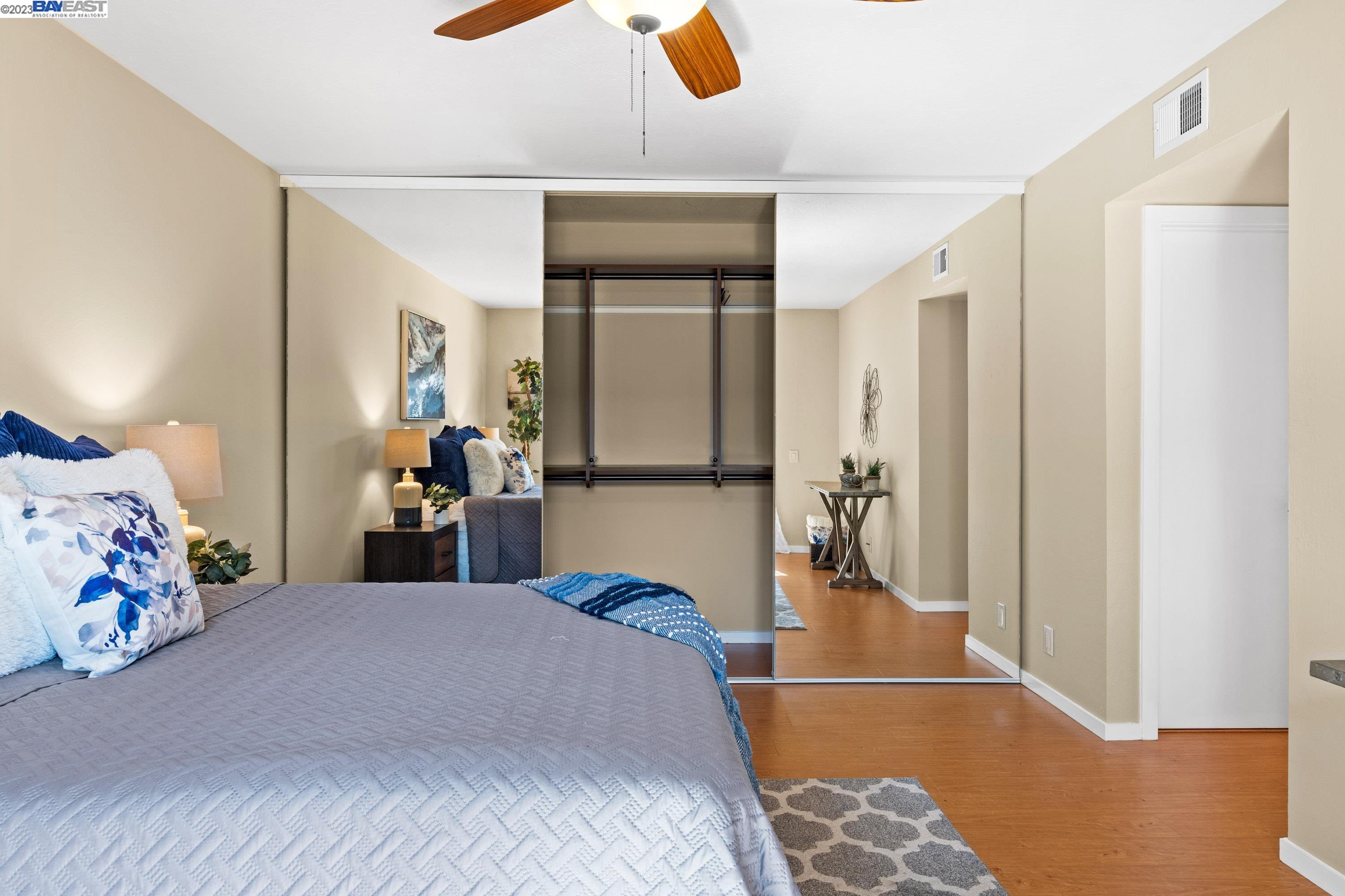 5563 Tait Ct