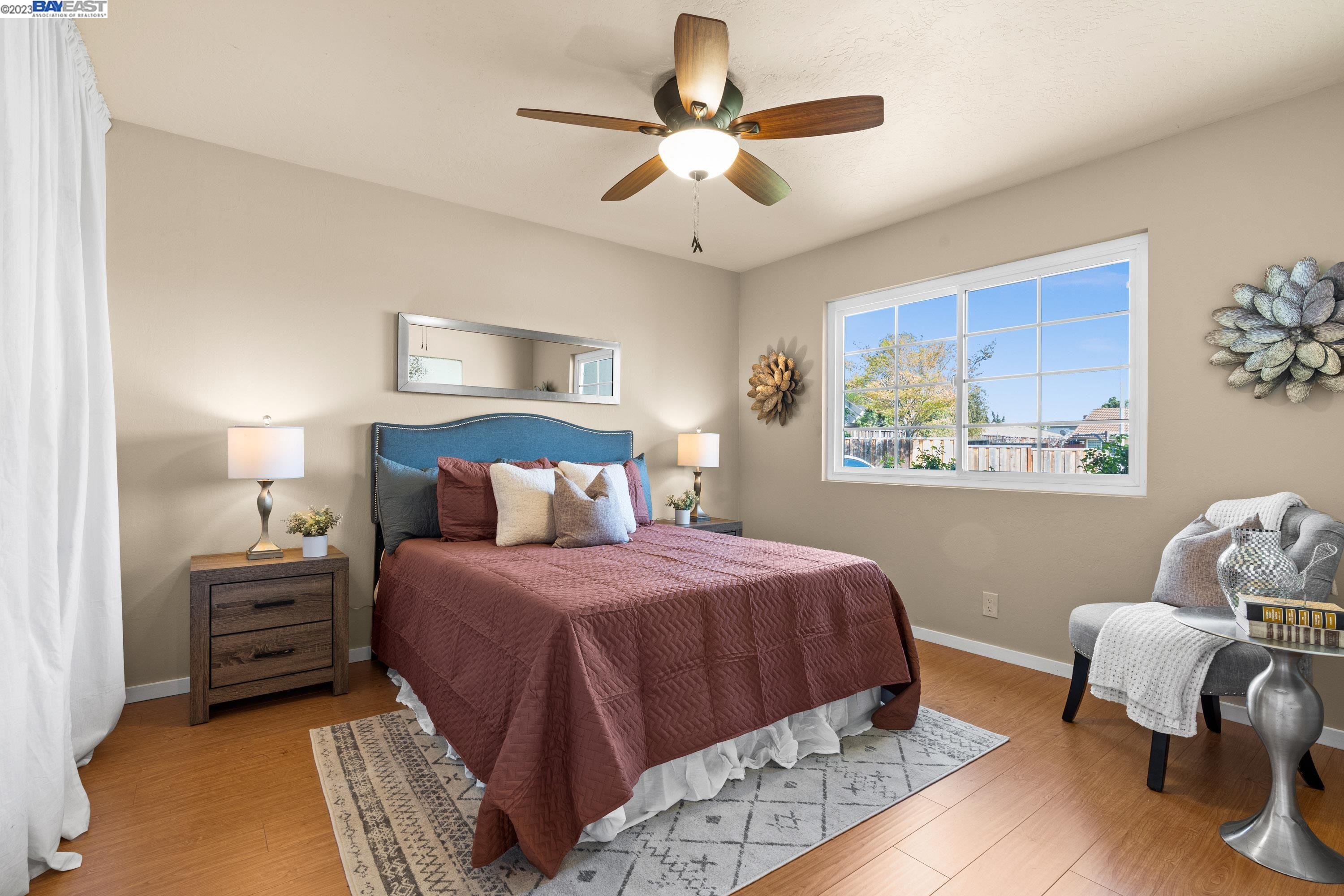 5563 Tait Ct