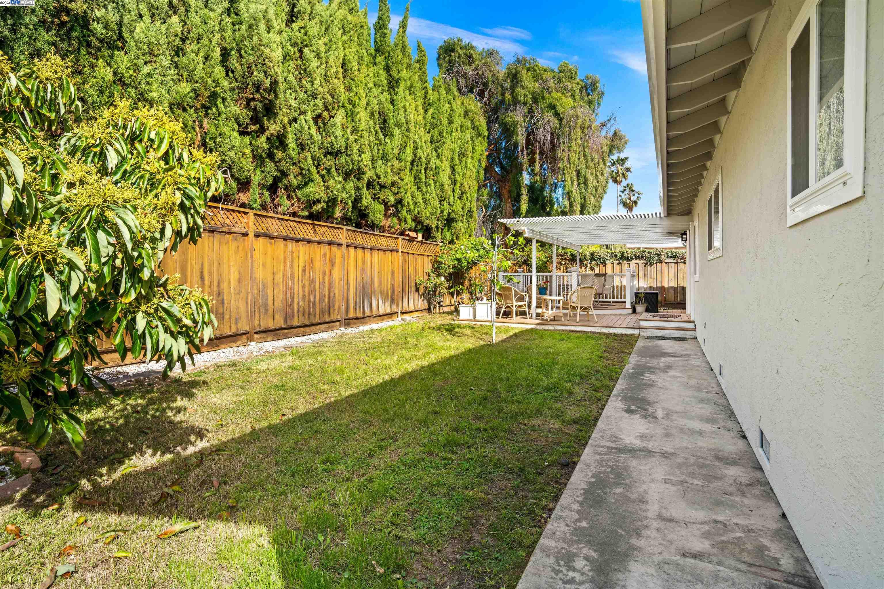 38374 Jacaranda Ct