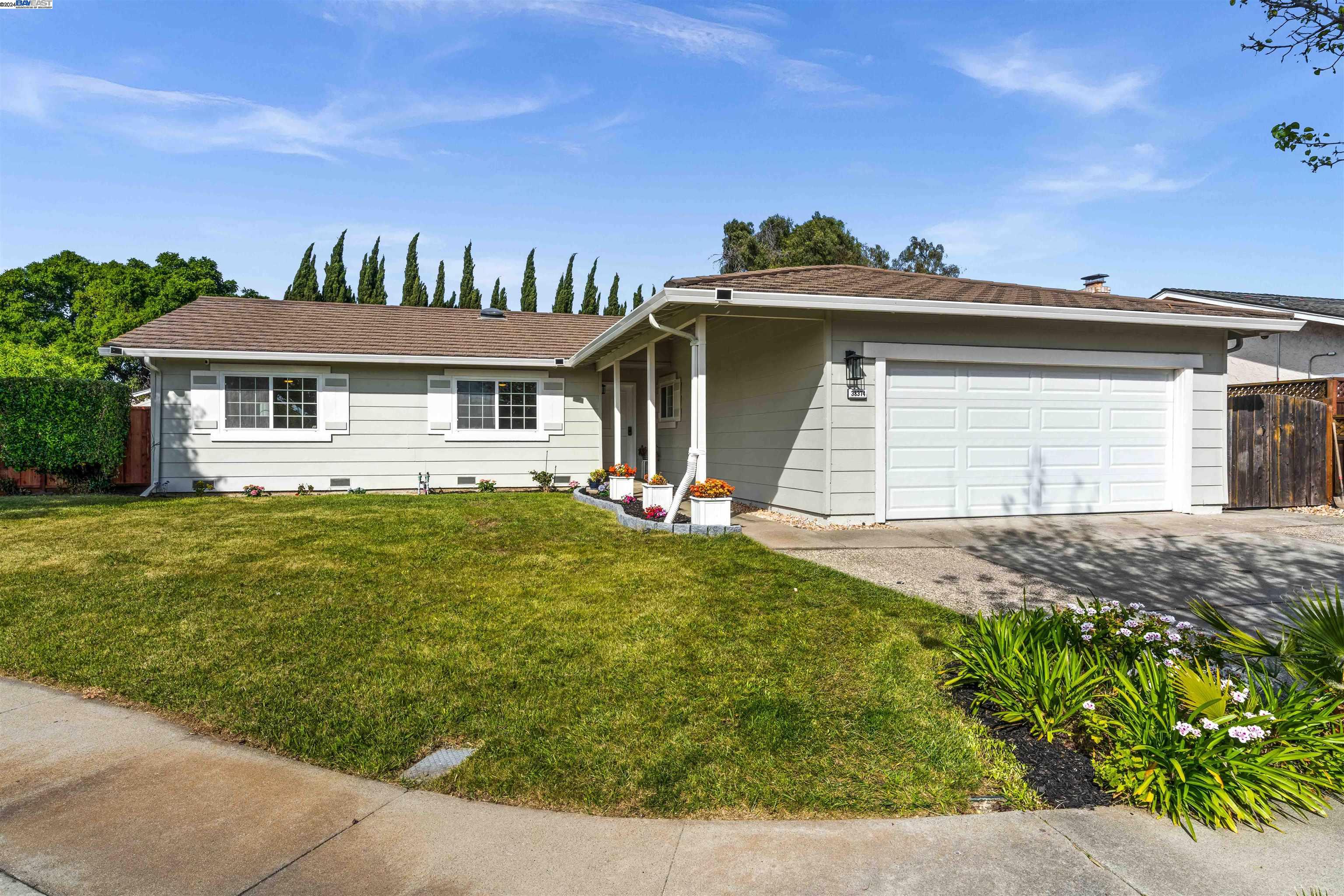 38374 Jacaranda Ct