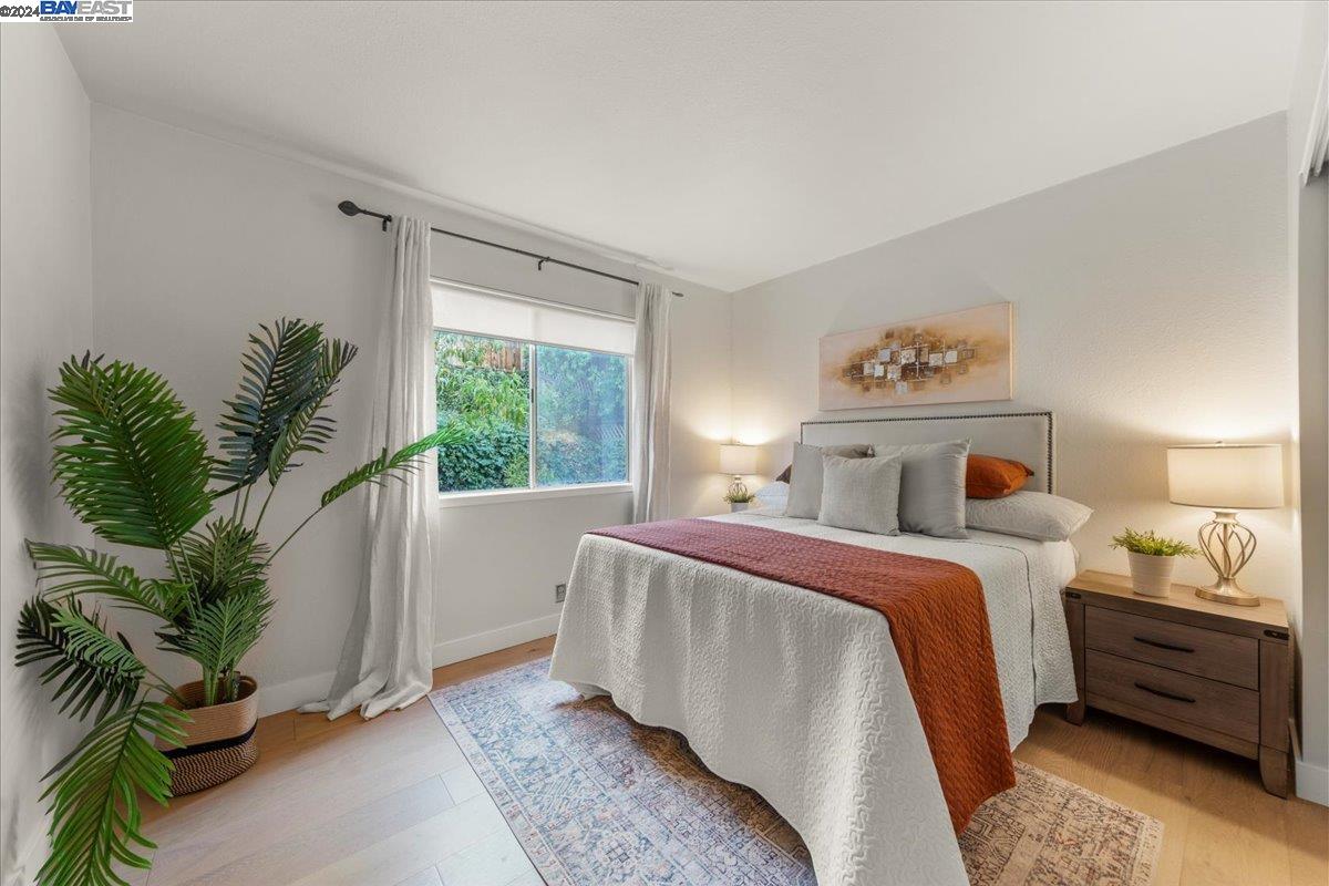 504 Weybridge Dr
