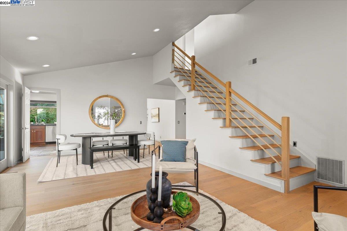 504 Weybridge Dr