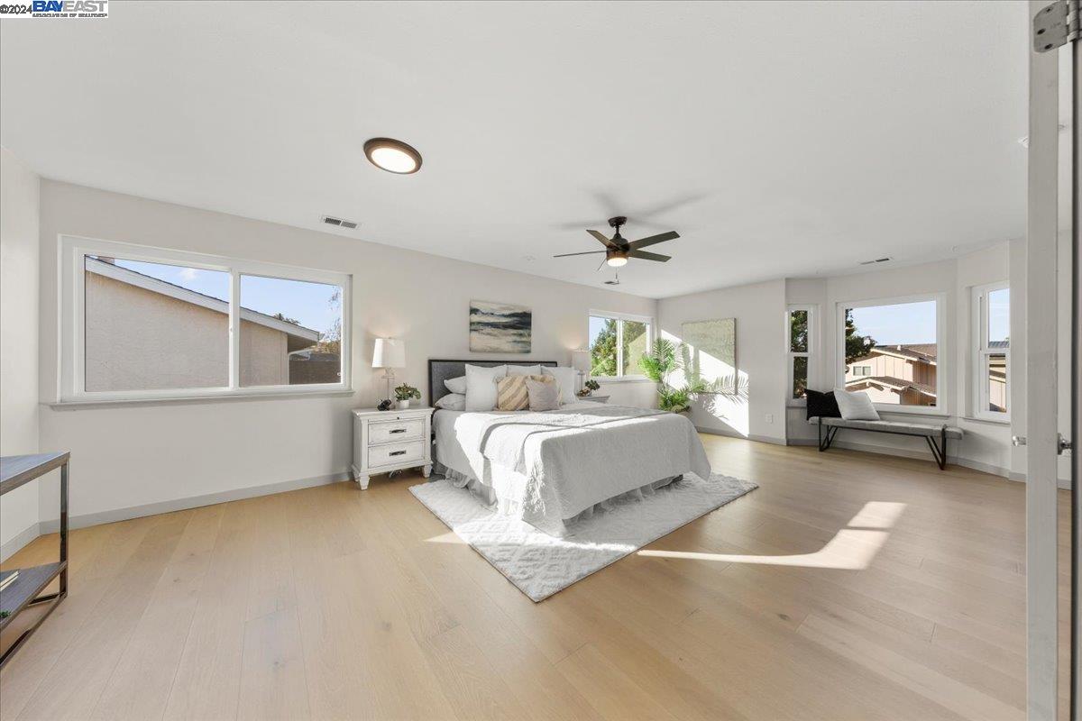504 Weybridge Dr
