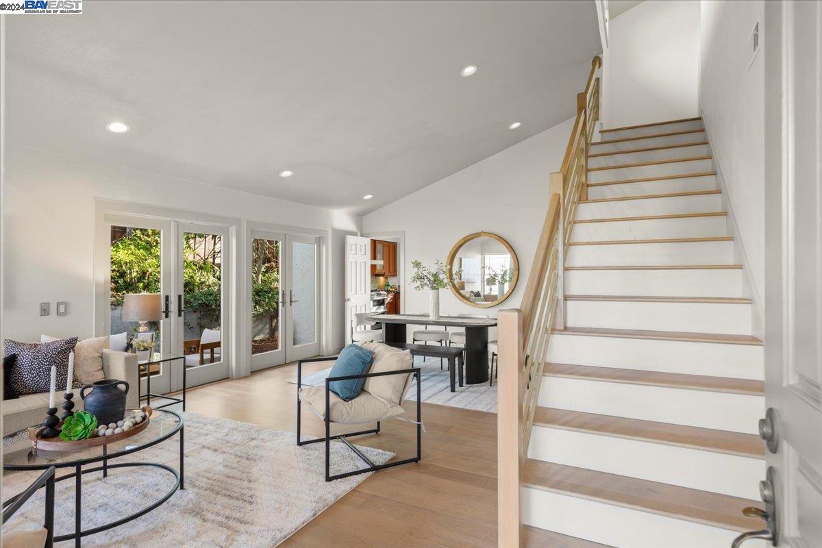 504 Weybridge Dr