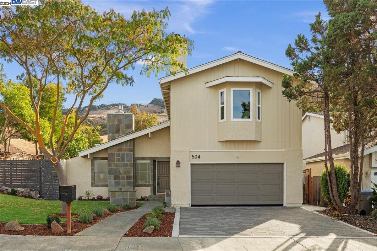 504 Weybridge Dr
