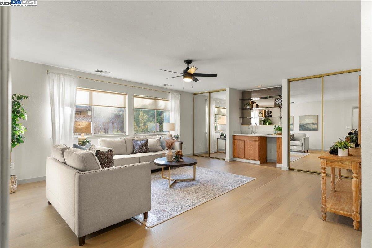 504 Weybridge Dr