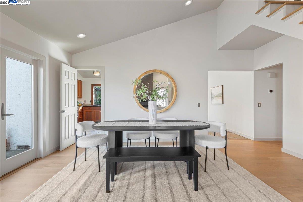 504 Weybridge Dr