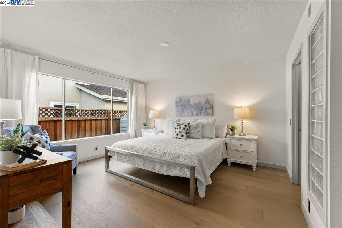 504 Weybridge Dr
