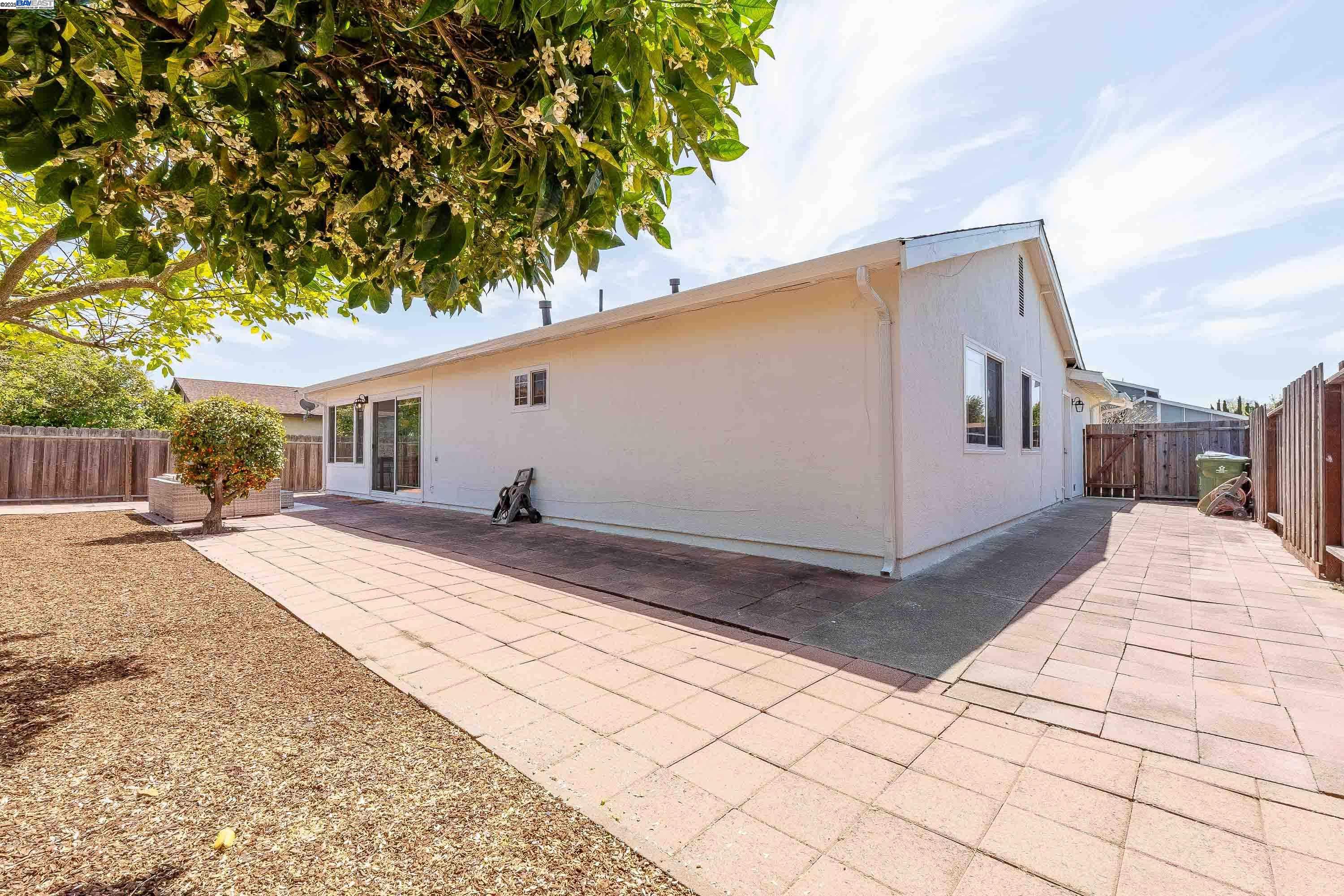 34450 Raindeer Ct